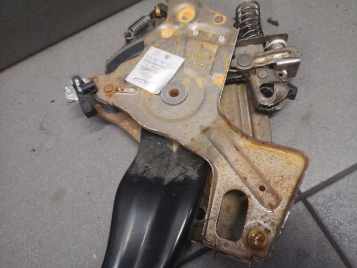 ПЕДАЛЬ РУЧНОГО ТОРМОЗА VW TOUAREG 7L0721797C, фото 3