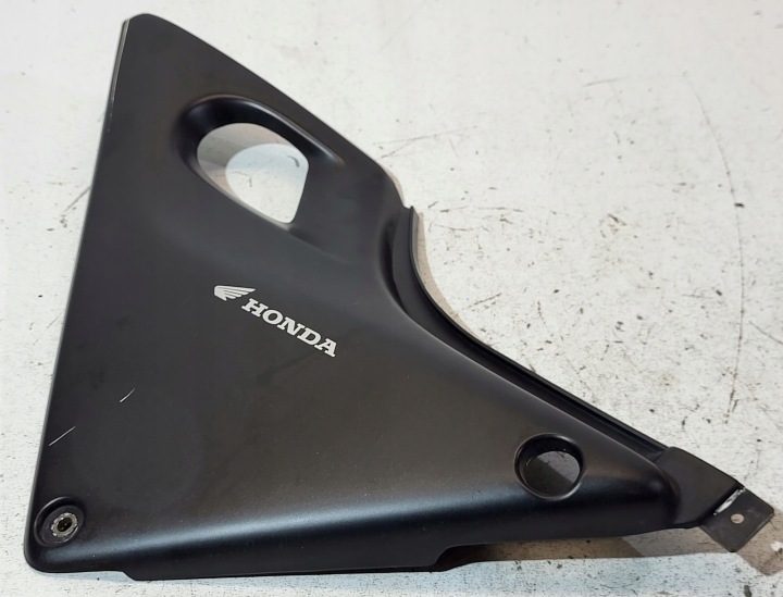 Боковина вставка обтекатель левый 83700-KBV-0000 Honda CB 500 PC26 1993-1996r, фото 3