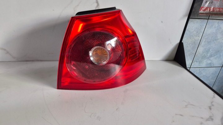 Фонарь правый задний VW GOLF V VARIANT (1K5) 1K6945096N 0.0L дизель 77 кВт 2005, фото 5