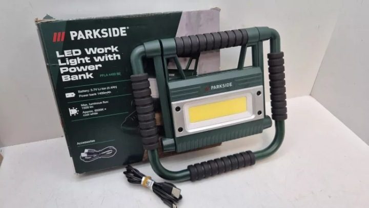 Лампа переносная LED PARKSIDE PFLA 4400 B2, фара 20 Вт USB, фото 1