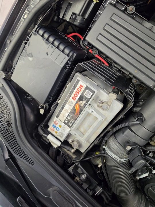 Кожух аккумулятора в сборе Audi A3 8P 2003-2006 2.0 TDI BKD, фото 2