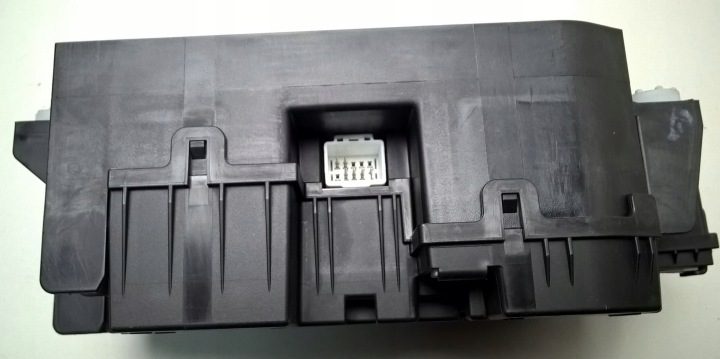 KIA EV6 GENESIS GV60 МОДУЛЬ РЕЛЕ ПИТАНИЯ НАПРЯЖЕНИЯ OE 37514-CU000, фото 6