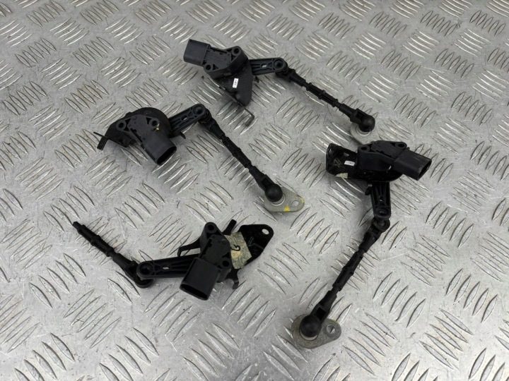 RIVIAN R1T ДАТЧИК КОРРЕКТОРА ФАР ФОНАРЕЙ PT00058866, фото 1