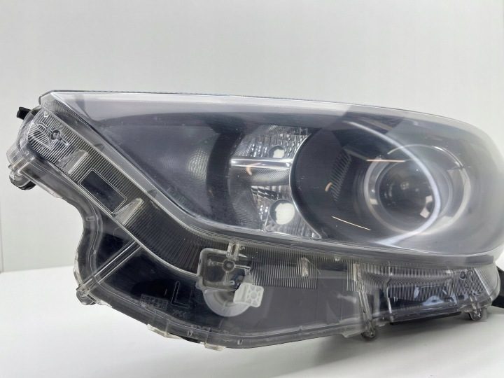 TOYOTA YARIS IV ЛЕВЫЙ ФОНАРЬ ЕВРОПА ЛИНЗА K0-6EU, фото 2