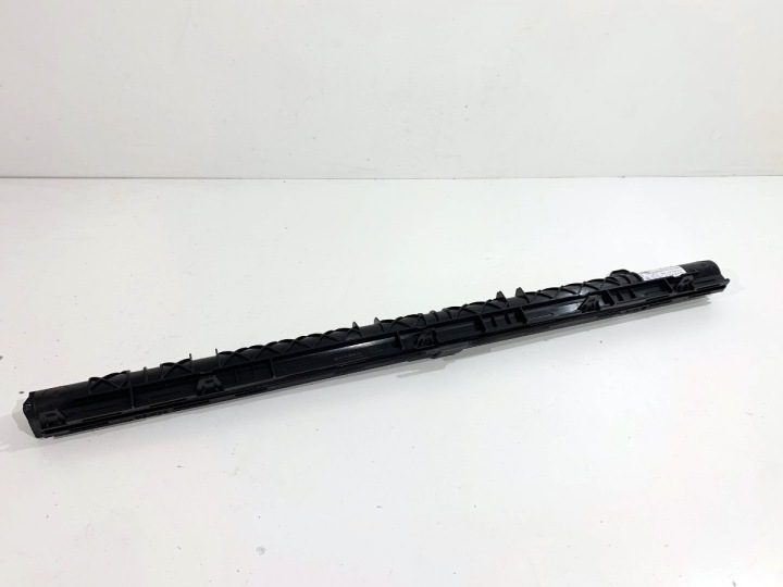 ШТОРКА ДВЕРИ ЛЕВАЯ ЗАДНЯЯ VW TOURAN Минивэн 5TA861317 ЗАЩИТА, фото 3