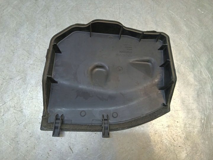 Крышка кожух аккумулятора Volvo OE 31402984, фото 2
