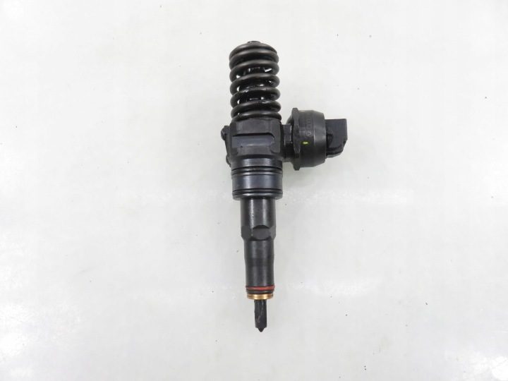 НАСОС-ФОРСУНКА VW PASSAT B5 1.9 TDI 038130073AR 0414720214, фото 1