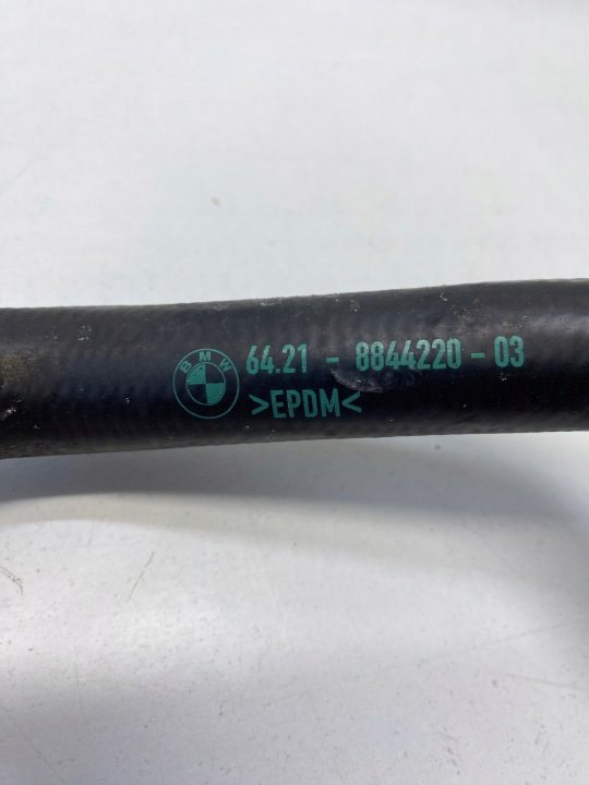 BMW i5 G60 шланг воды 8844220, фото 2