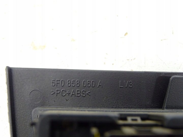Выключатель аварийной сигнализации кнопка Seat Leon III 5F0858060A, фото 6