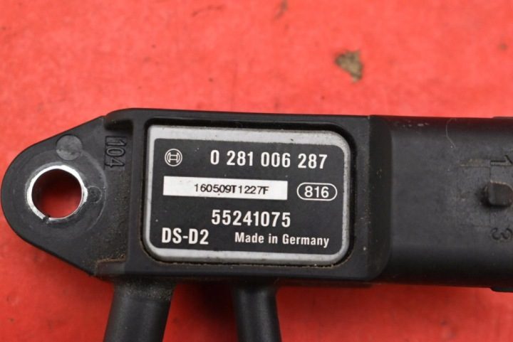 ДАТЧИК ДАВЛЕНИЯ ВЫХЛОПНЫХ ГАЗОВ 55241075 IVECO DAILY 6 VI 3.0 HPI 146 Л.С. 14-, фото 2