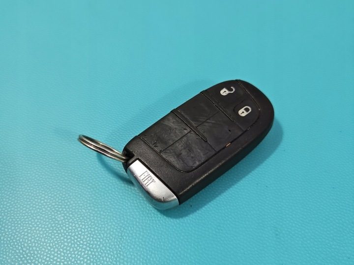 Пульт ключ Keyless Fiat Freemont, фото 1