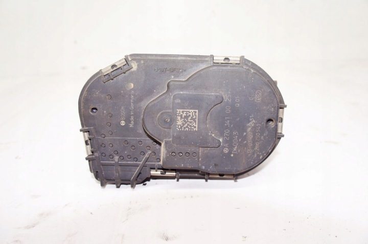 UT231 Mercedes CLA C117 W117 1.6i Дроссельная заслонка A2701410025, фото 4