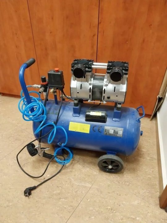 Компрессор безмасляный Tagred TA384 50 l 10 бар, фото 2