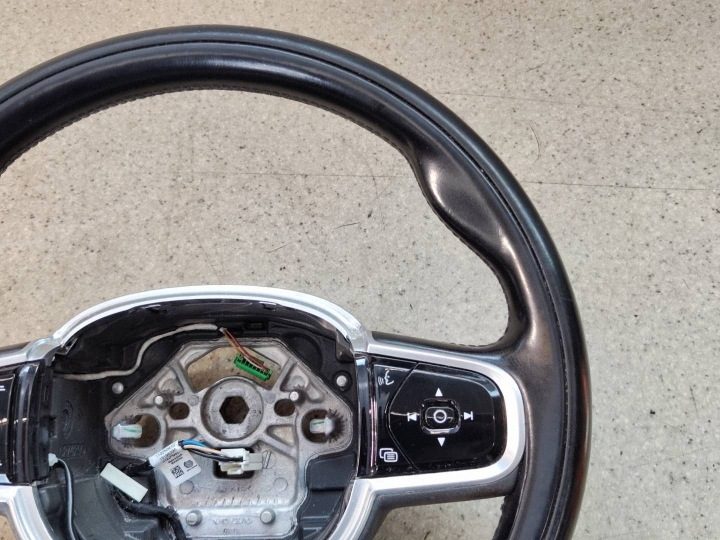 Руль мультифункциональный с подогревом 32288783 Volvo V90, фото 4