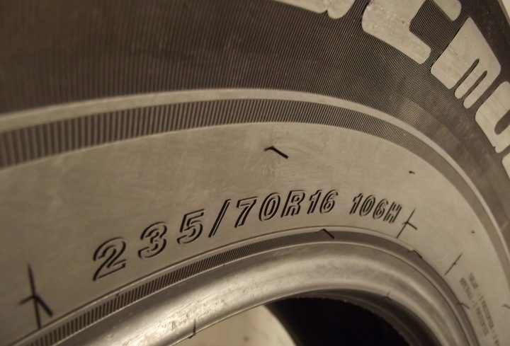 Шина летняя Tracmax X-Privilo H/T 235/70R16 106 H защита диска, фото 9