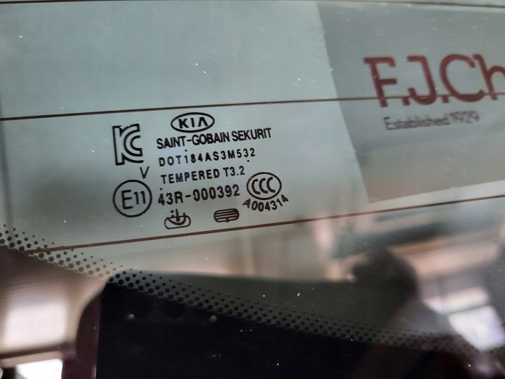 KIA Carens IV крышка багажника спойлер стекло дворник логотип цвет KU9, фото 11