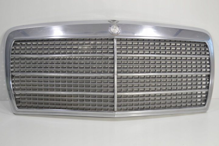 РЕШЕТКА РАДИАТОРА MERCEDES W126 РЕСТАЙЛИНГ 1268880023, фото 1
