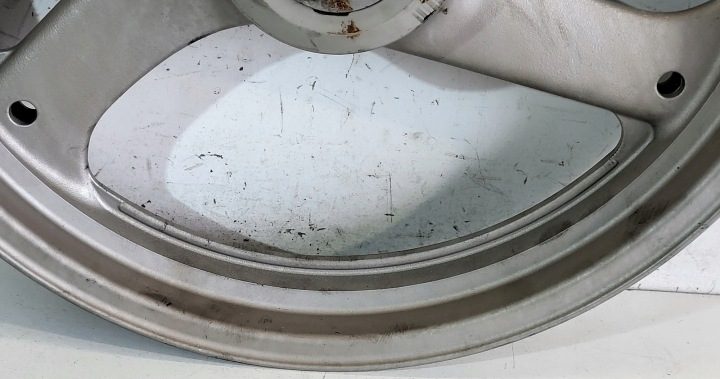 Диск передний 17"x3,00" Suzuki GSF 400 BANDIT 1991-1997r, фото 12
