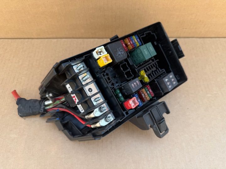 Блок предохранителей VW Audi Skoda 5Q0907361G в сборе оригинал, фото 1