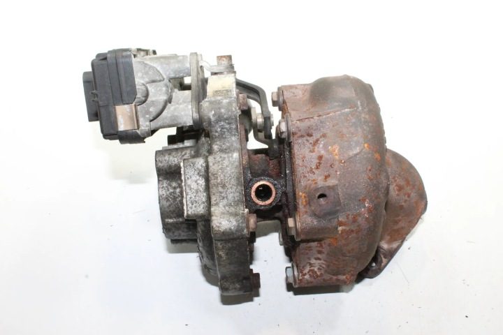 Турбина BMW X5 (F15, F85) 8508091 3.0L дизель 230 кВт 2014, фото 5