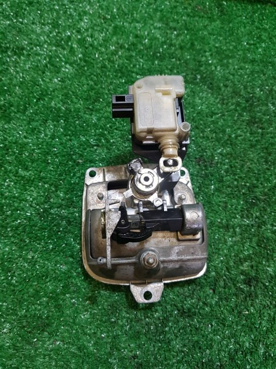 КОНЦЕВИК КРЫШКИ БАГАЖНИКА SEAT IBIZA 3 6L6827573, фото 4