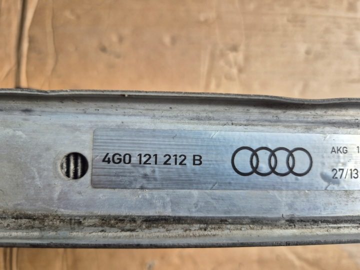 Audi RS6 RS7 4G C7 4G0121212B 4G0121212 радиатор охлаждения дополнительный правый, фото 4