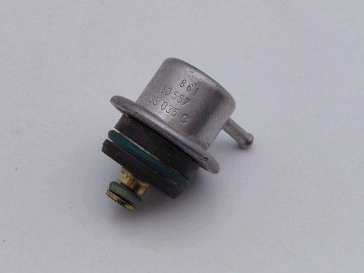 РЕГУЛЯТОР ДАВЛЕНИЯ ТОПЛИВА VW GOLF IV 1.6 037133035C / 0280160557 NR213, фото 1