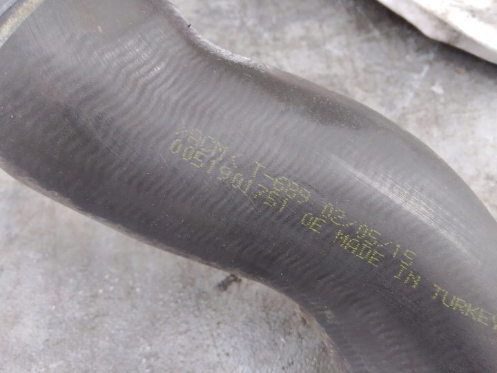 51901749 Труба doprowadzająca воздух охлаждающего OE FIAT, фото 2