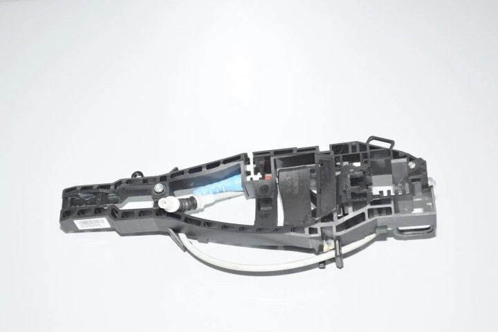 Рамка ручки передней правой двери BMW 4 Gran купе (F36) 51217380544, фото 1