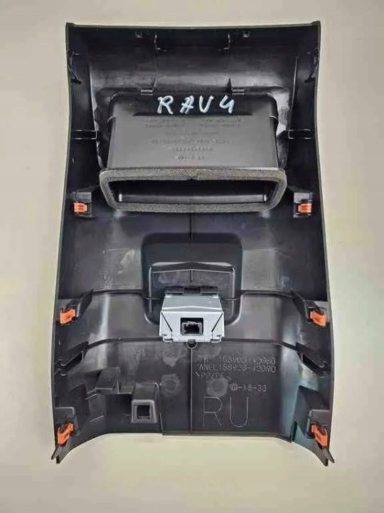 Задняя решетка вентиляционная TOYOTA 5886060050 2.5L 2019, фото 4