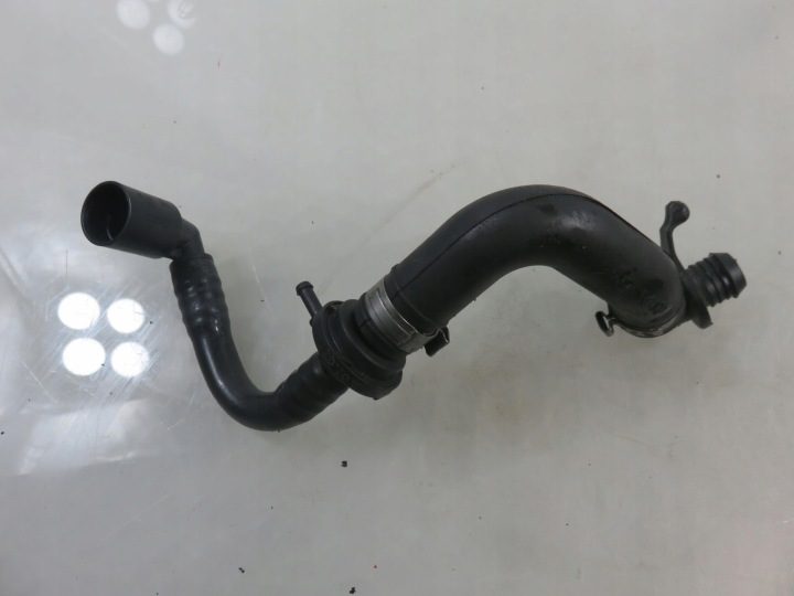 ШЛАНГ ВАКУУМНОГО УСИЛИТЕЛЯ VW PASSAT B6 (3C2) 1.9 TDI PD 105 - BKC 3C0611939, фото 1