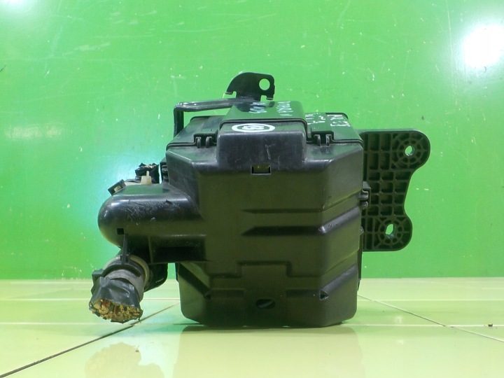 Suzuki Grand Vitara II рестайлинг 1.6 VVT 09 г. 3D блок предохранителей, фото 3