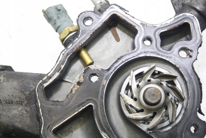 ПОМПА OPEL CORSA C 1,0 1,2 12V 24469103, фото 5