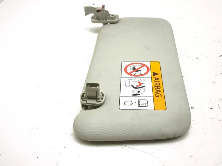 Mazda CX-30 2023 Левая сторона Солнцезащитный козырек, фото 2