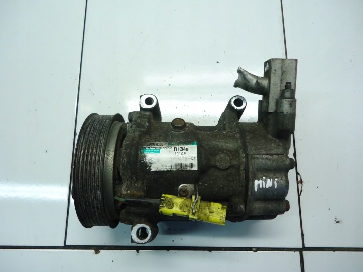 MINI COOPER R56 1.6VTI КОМПРЕССОР КОНДИЦИОНЕРА 2758433, фото 1