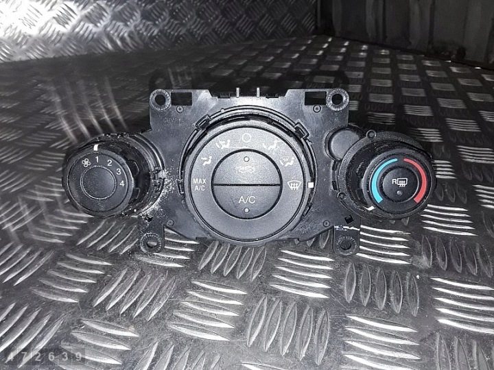 2011 Ford Fiesta Модуль управления кондиционером AE8319980AF, фото 1