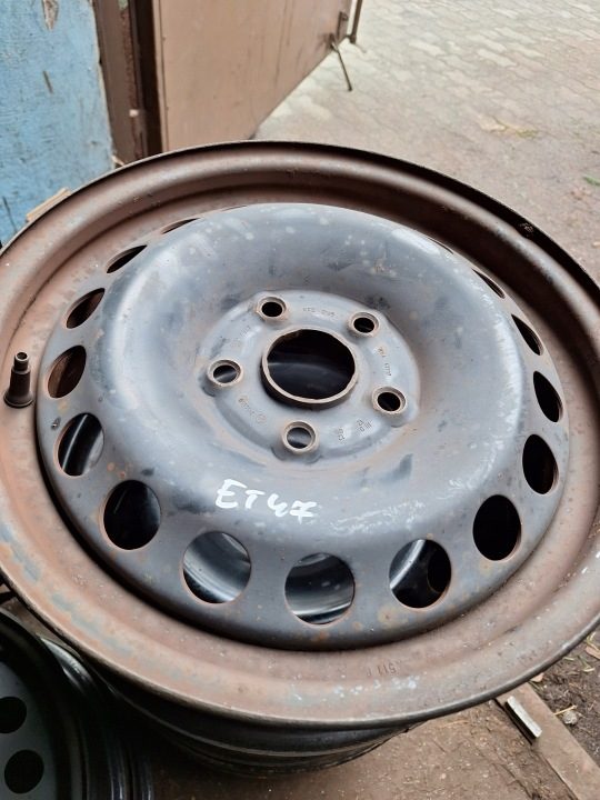 Штампованный диск Volkswagen OE V0515024 6.0" x 15" 5x112 ET 47, фото 2
