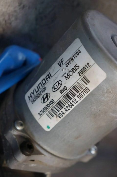 КОМПЛ. КРЕСТОВИНА РУЛЕВАЯ КОЛОНКА ГИДРОУСИЛИТЕЛЬ HYUNDAI i40 - 563003Z400 (UK), фото 6