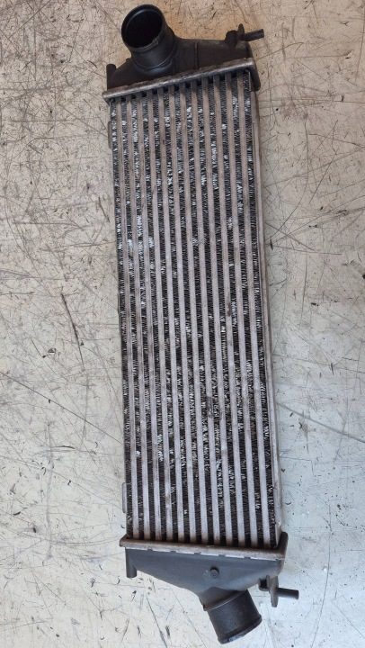 Интеркулер Nissan Primastar 2.0 DCI 8200411160, фото 1