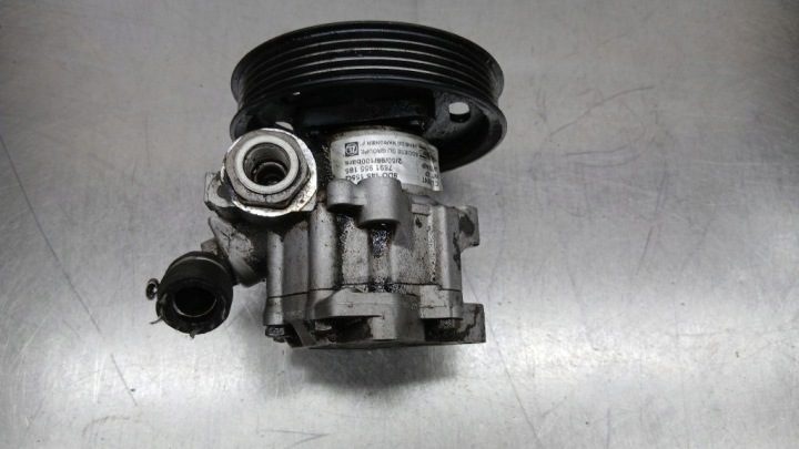VW Passat B5 1.9 TDI насос гидроусилителя 8D0145155Q, фото 5