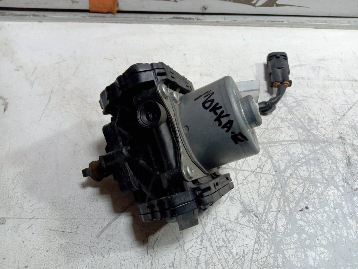 OPEL MOKKA-E II B Вакуумный насос OE9835028580, фото 1
