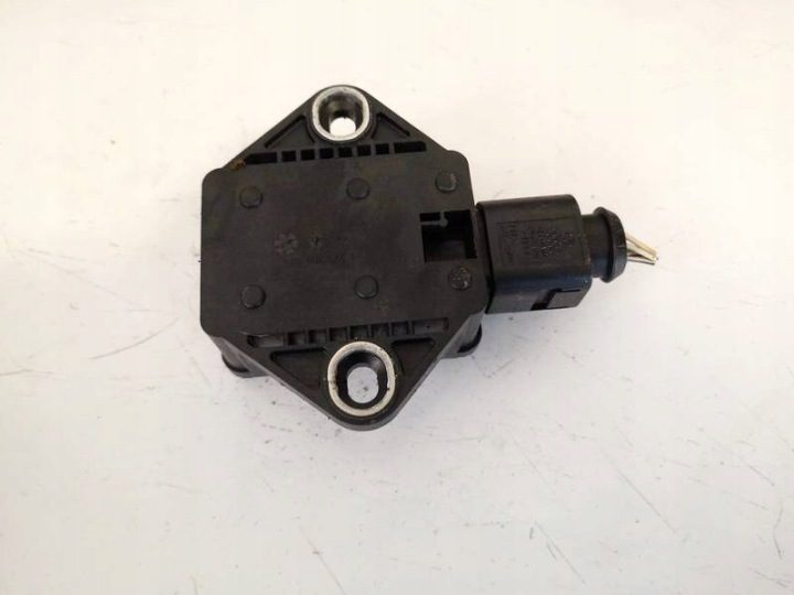 Audi A4 Датчик скорости ESP 2004 2.5L 8e0907637a 0265005245, фото 3