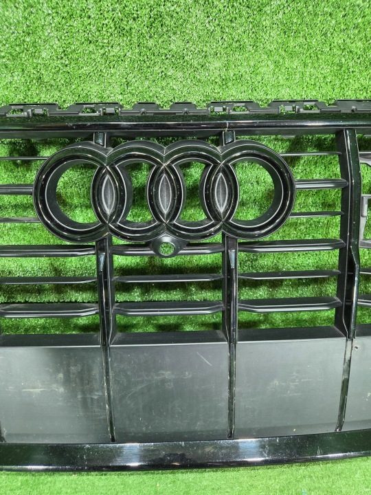 Audi Q7 рестайлинг 4M0 S Line решетка радиатора, фото 4