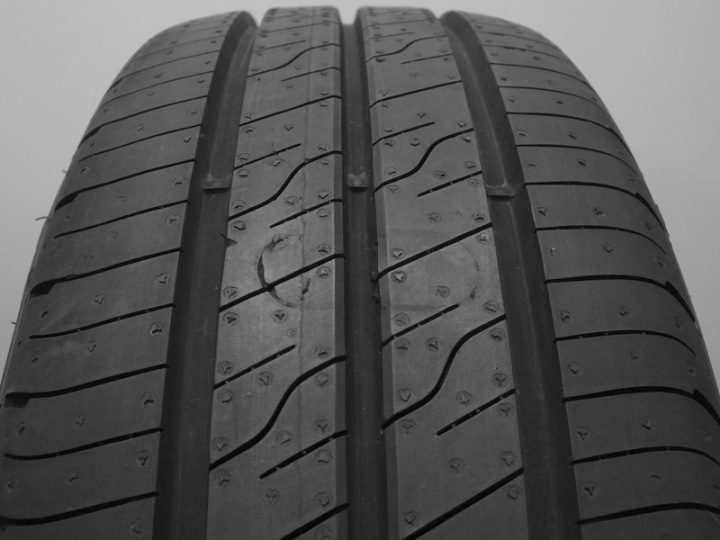 Шина летняя Goodyear EfficientGrip Cargo 2 205/75R16 113 т усилитель (C), фото 2