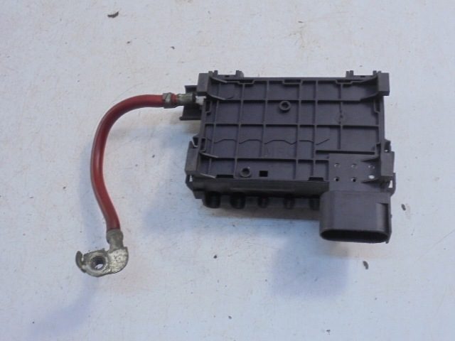VW GOLF IV 4 BORA БЛОК ПРЕДОХРАНИТЕЛЕЙ НА АККУМУЛЯТОР 1J0937550AF, фото 3