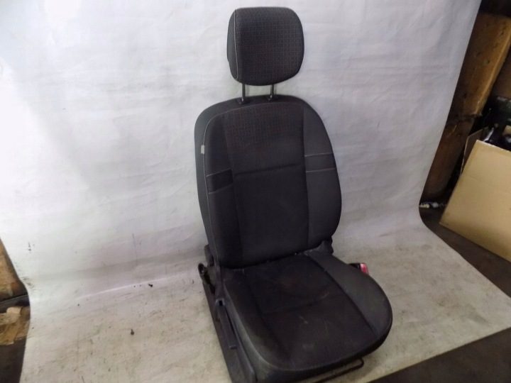 RENAULT SCENIC III 09-16 Сиденье правое переднее, фото 2