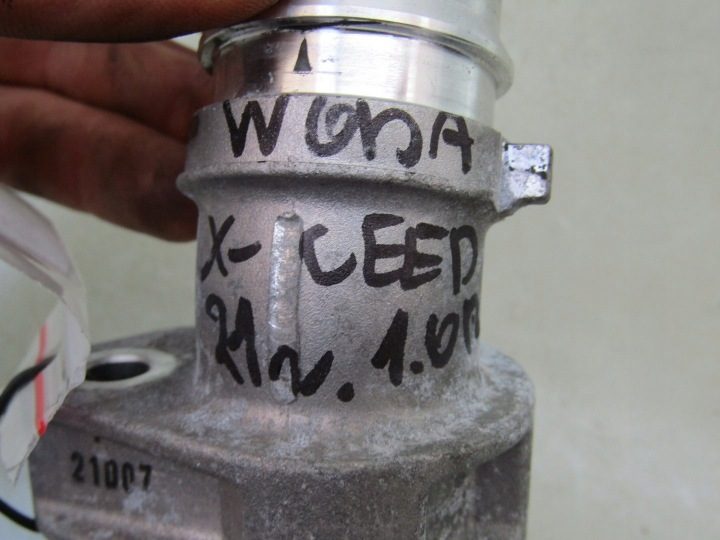 Xceed 1.0 T-GDI 21 г. труба охлаждения колено соединитель трубка, фото 6