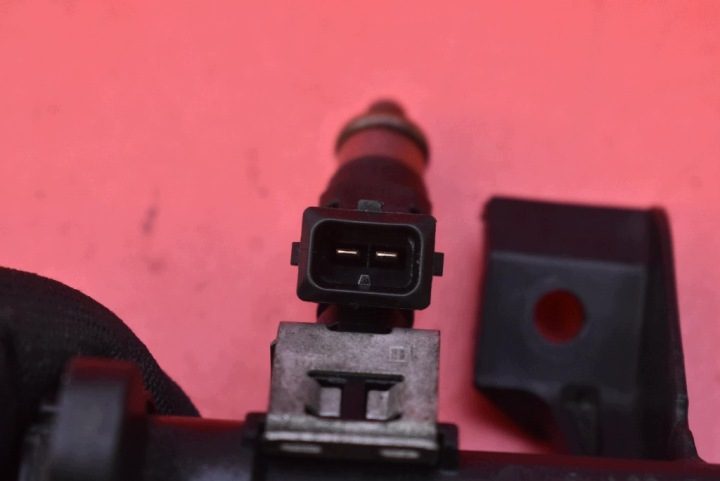 Топливная рампа форсунки 8A66-9H487-AB 0280158207 Ford Focus MK3 1.6 16V, фото 9