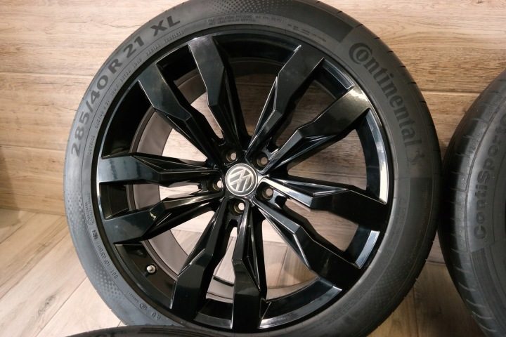 21'' VW Touareg 760 Черный Оригинал R-LINE Continental 285/40 ЛЕТО 5x112, фото 7