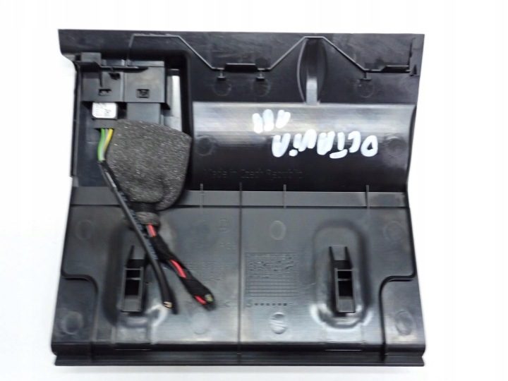 ГНЕЗДО ПОРТ USB AUX ЕВРОПА 5E1857367B 5E1857367 SKODA OCTAVIA III 5E 18 г., фото 3